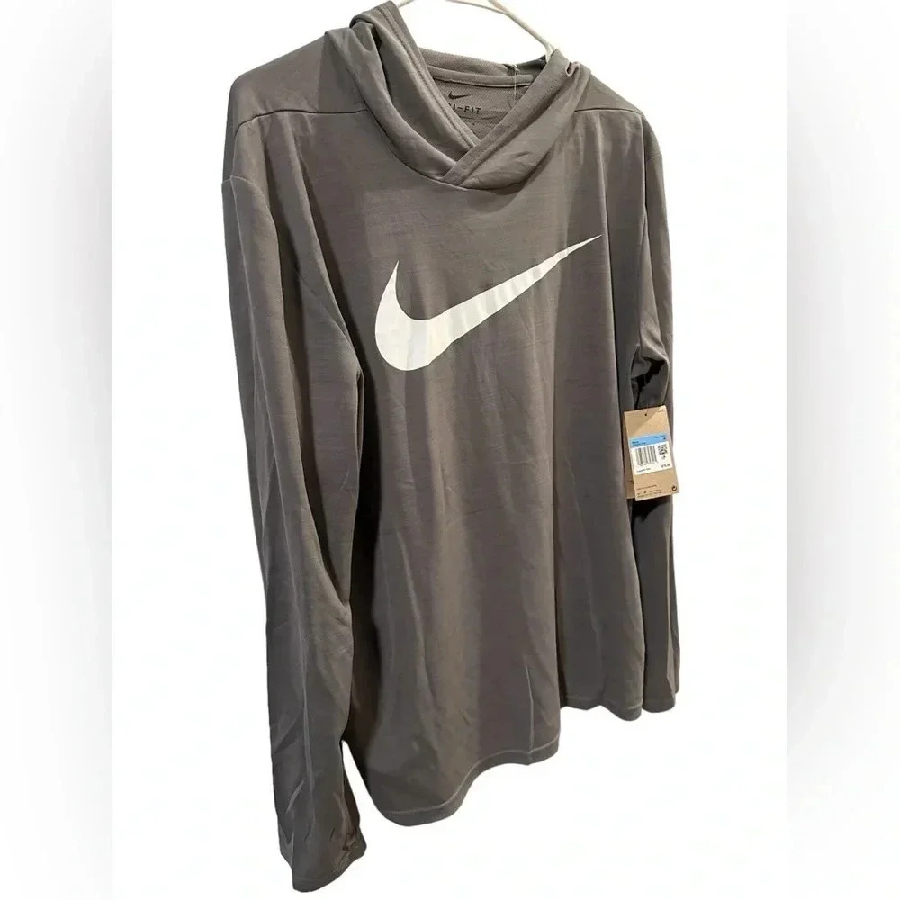 Nike Men’s Football/Soccer Dri-Fit Hooded Shirt